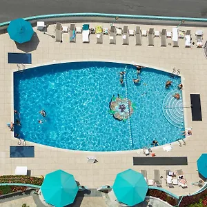 Ilikai Lite Apartahotel